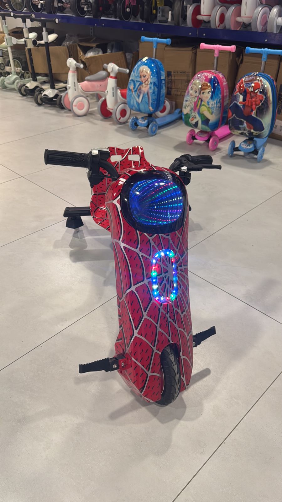 Square electric drift car three-wheeled go-kart park stall can regularly swing the tail car