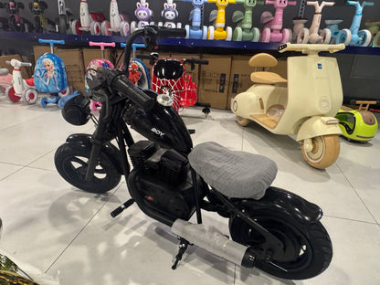 Hyper Gogo C12 Bluetooth Audio Kids motorcycle is a mini motorcycle for 3-12 years old