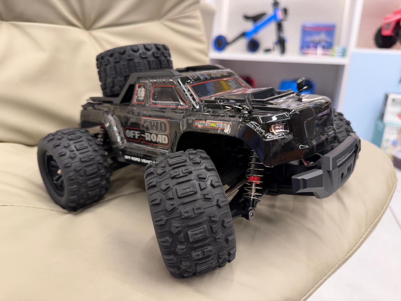 High Speed Brushless RC OFF Road Car | 70+ Km/hr